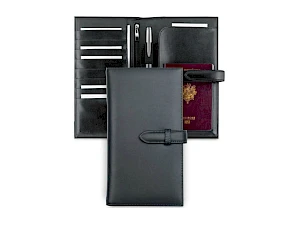 Nahkainen matkalompakko Biaritz Nahkainen matkalompakko Biaritz